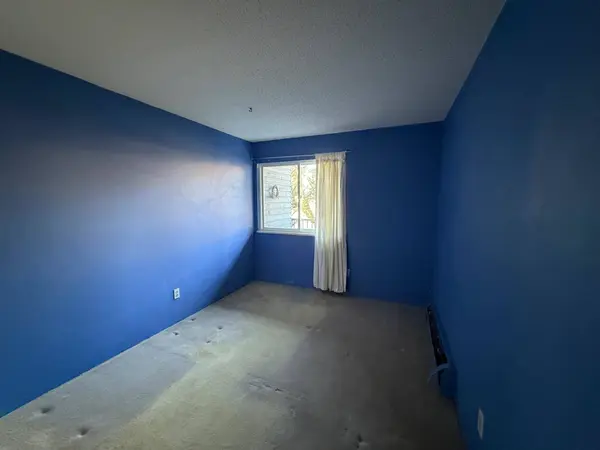 1122 King Albert AVE #210, Coquitlam, BC V3J 1X7