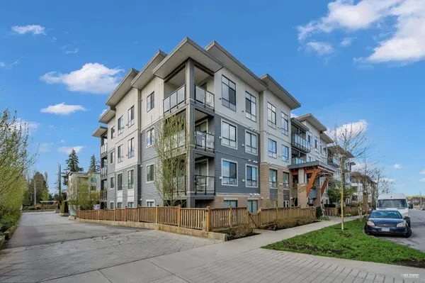 20356 72b AVE #402, Langley, BC V2Y 4J9