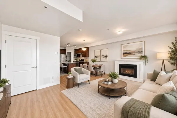 7908 Graham AVE #205, Burnaby, BC V3N 1V9