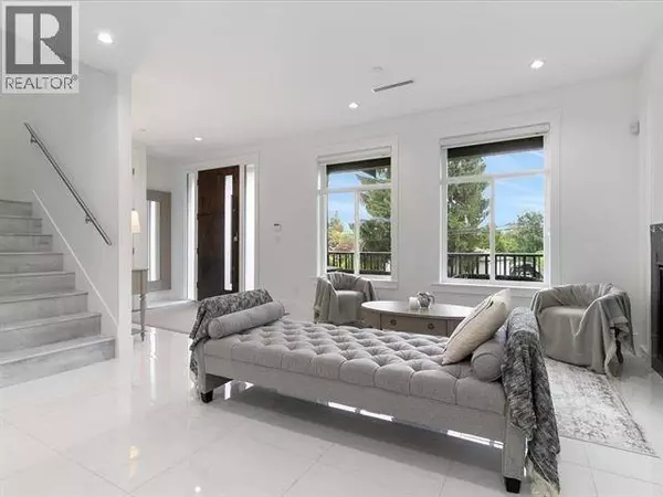 1462 PITT RIVER ROAD, Port Coquitlam, BC V3C1N7