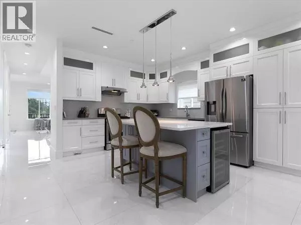 1462 PITT RIVER ROAD, Port Coquitlam, BC V3C1N7