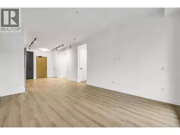 3075 MURRAY #203, Port Moody, BC V3H0N9