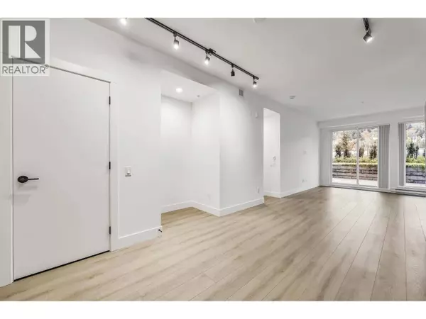 3075 MURRAY #203, Port Moody, BC V3H0N9