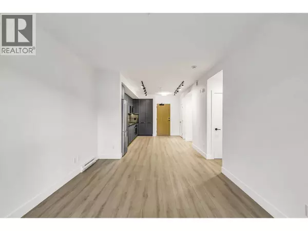 3075 MURRAY #203, Port Moody, BC V3H0N9