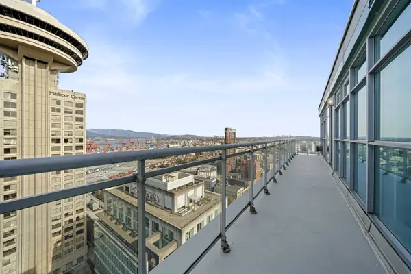 438 Seymour ST #1709, Vancouver, BC V6B 6H4