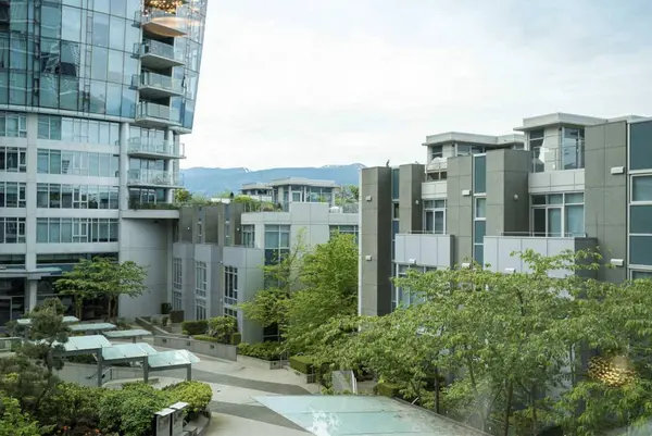 1233 W Cordova ST #201, Vancouver, BC V6C 3R1