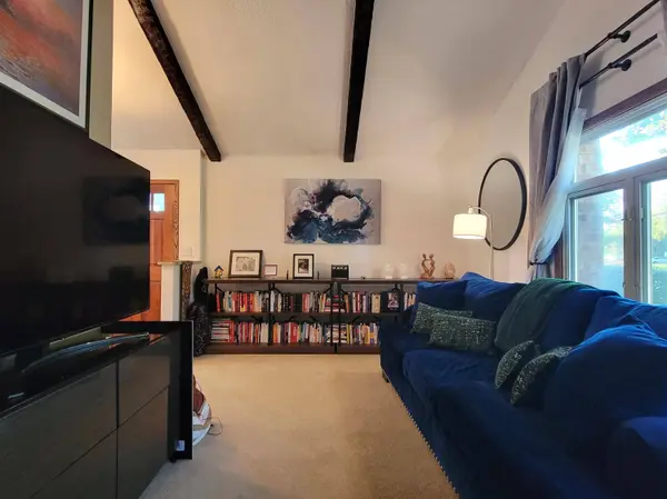 4739 W Edgerton Ave, Greenfield, WI 53220