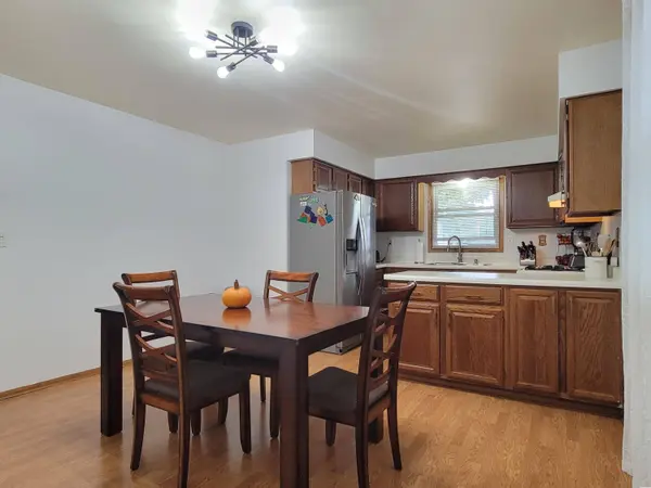 3147 S 49th St, Milwaukee, WI 53219