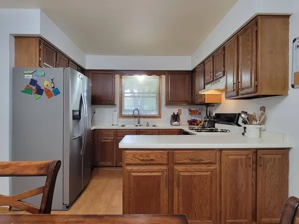 3147 S 49th St, Milwaukee, WI 53219