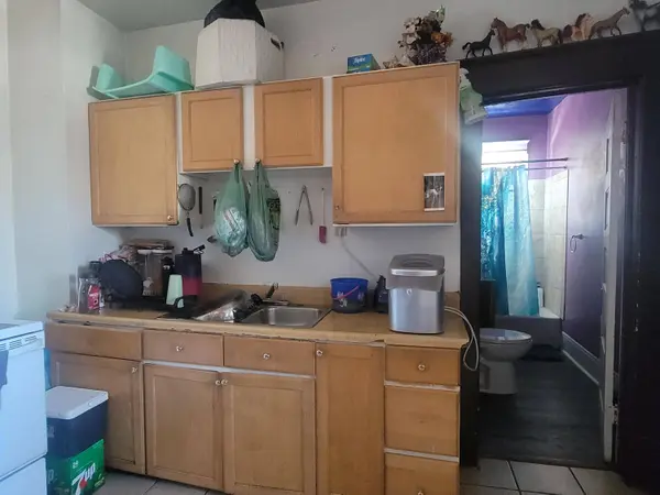 3612 W Scott St, Milwaukee, WI 53215