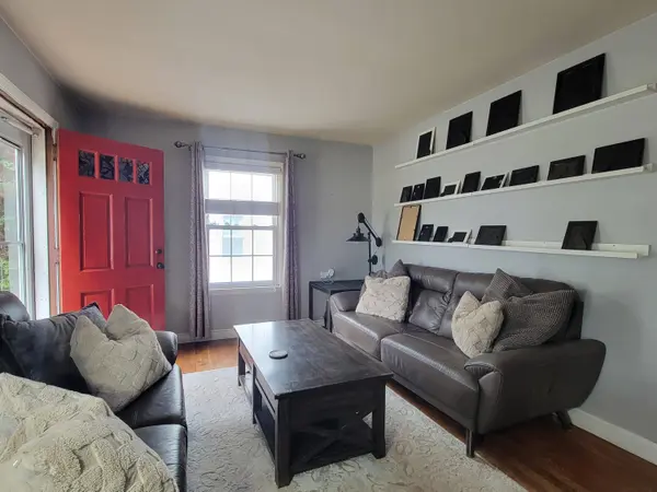 1226 S 112th St, Milwaukee, WI 53214