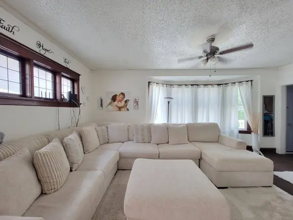 1550 S 10th 1552 St, Milwaukee, WI 53204
