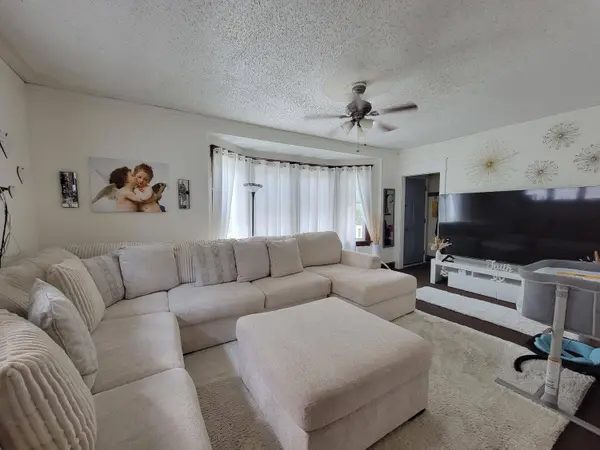 1550 S 10th 1552 St, Milwaukee, WI 53204