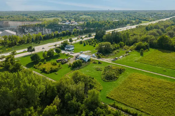 5732 W Rawson Ave, Franklin, WI 53132