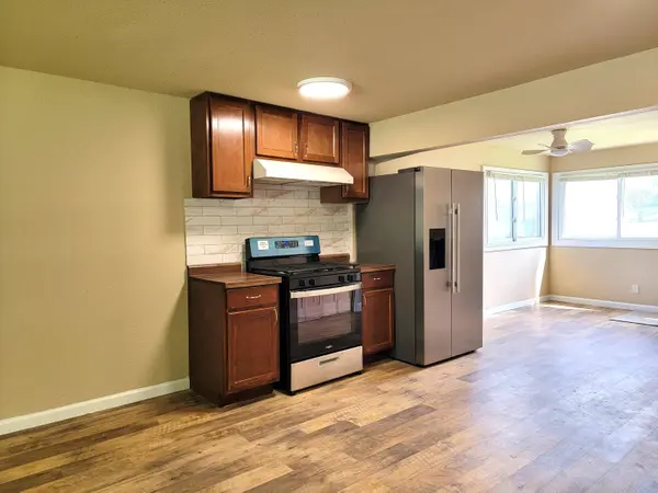 3008 S 51st St, Milwaukee, WI 53219