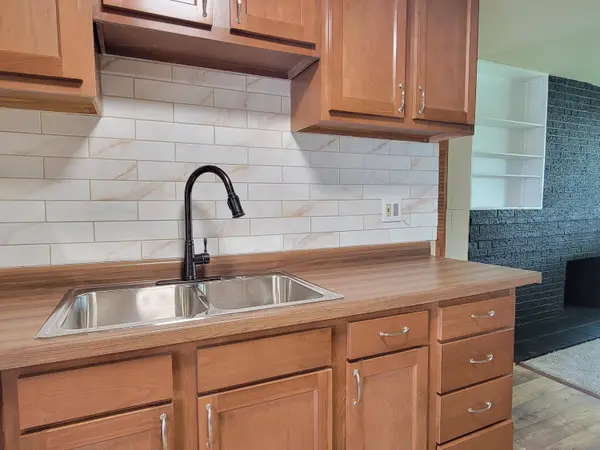 3008 S 51st St, Milwaukee, WI 53219
