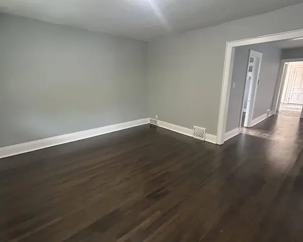 2134 W Lincoln Ave, Milwaukee, WI 53215