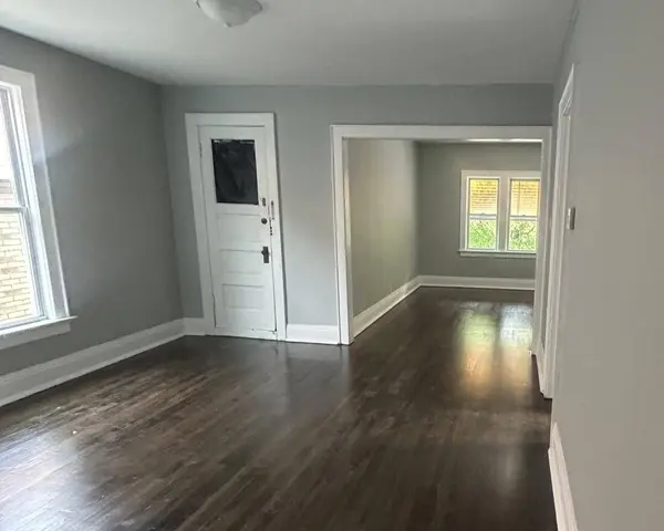 2134 W Lincoln Ave, Milwaukee, WI 53215
