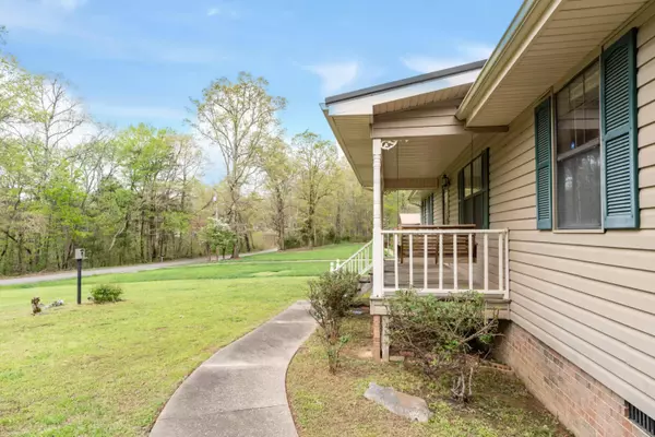 13431 Cindy DR, Soddy Daisy, TN 37379