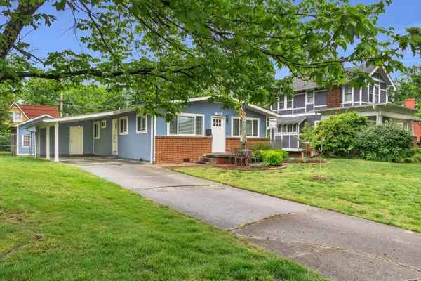 204 Eveningside DR, Chattanooga, TN 37404