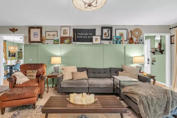 1807 Angel LN, Signal Mountain, TN 37377