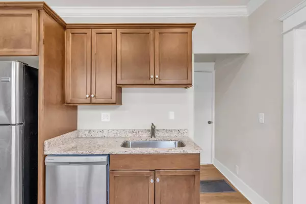 702 Greenwood AVE, Chattanooga, TN 37404