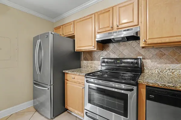 1131 Stringers Ridge RD, Chattanooga, TN 37405