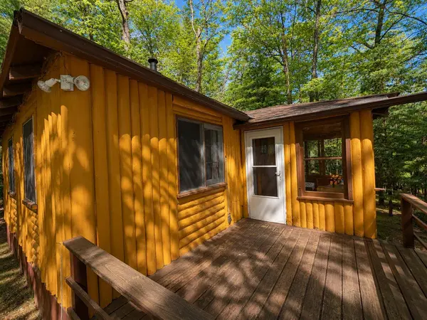 1250 Hutts Ct, Saint Germain, WI 54558