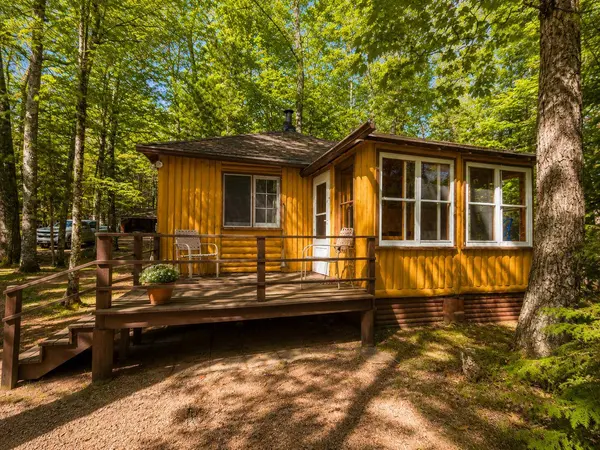 1250 Hutts Ct, Saint Germain, WI 54558