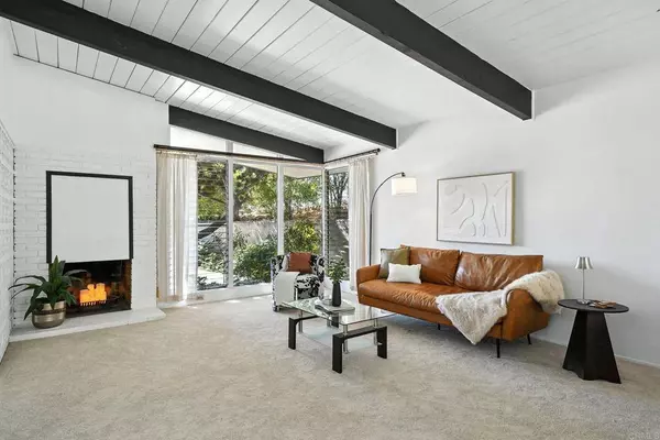 2347 Greenwing DR, San Diego, CA 92123