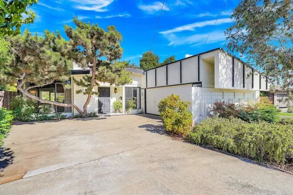 2347 Greenwing DR, San Diego, CA 92123