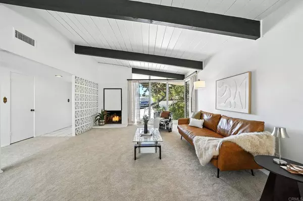 2347 Greenwing DR, San Diego, CA 92123