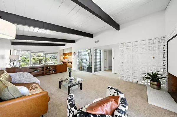 2347 Greenwing DR, San Diego, CA 92123