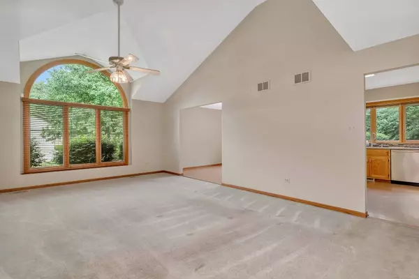 11150 Shenandoah Drive, Orland Park, IL 60467