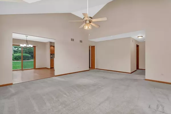 11150 Shenandoah DR, Orland Park, IL 60467