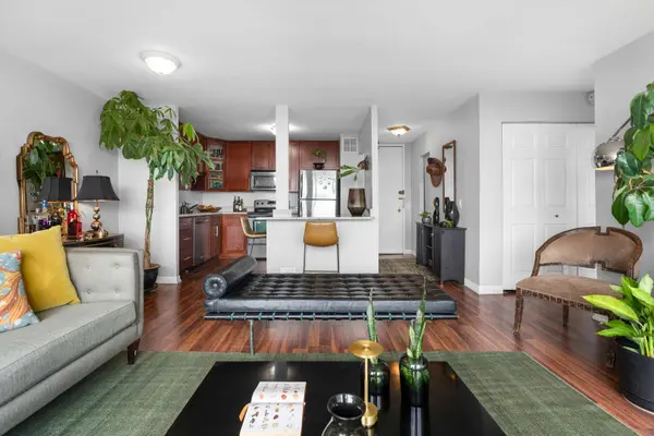 5445 N Sheridan RD #804, Chicago, IL 60640