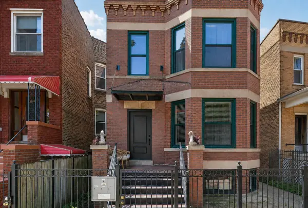 3023 W Wellington AVE #1