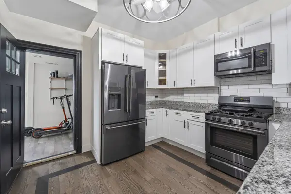 614 N Troy ST #2, Chicago, IL 60612