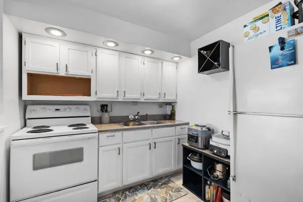 7337 S South Shore DR #1419, Chicago, IL 60649