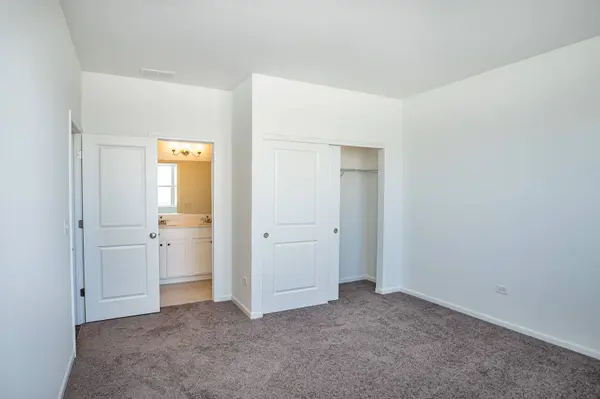 4283 Chelsea Manor CIR #4283, Aurora, IL 60504