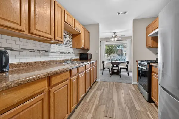 2302 Windsor LN, Country Club Hills, IL 60478