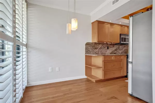 1101 River Reach Dr #110, Fort Lauderdale, FL 33315