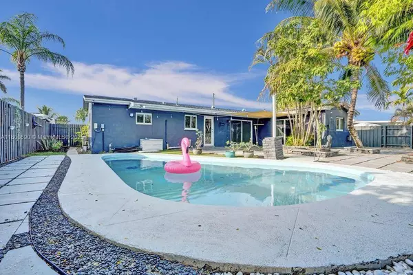 2700 SW 18th St, Fort Lauderdale, FL 33312