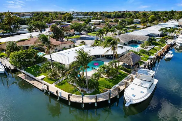 1020 NE 27th Ave, Pompano Beach, FL 33062