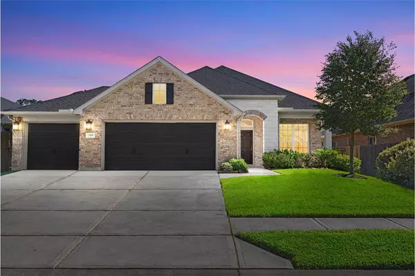 350 Westlake Terrace DR, Conroe, TX 77304