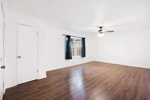 7900 Westheimer RD #226, Houston, TX 77063