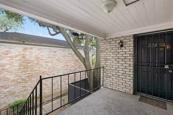 7900 Westheimer RD #226, Houston, TX 77063