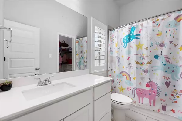 1831 Opal Field LN, Richmond, TX 77469