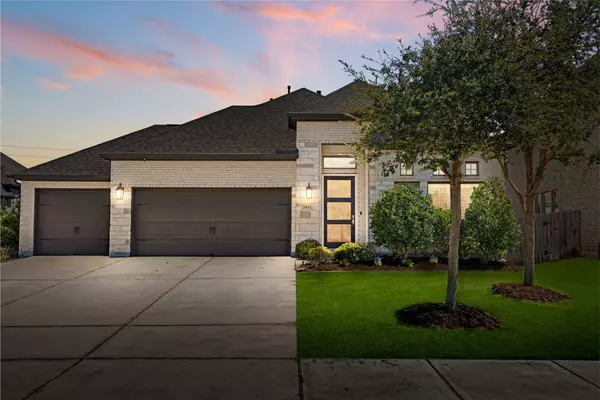 1831 Opal Field LN, Richmond, TX 77469