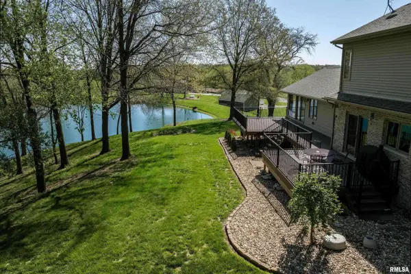 4729 Hidden Cove RD, Quincy, IL 62305